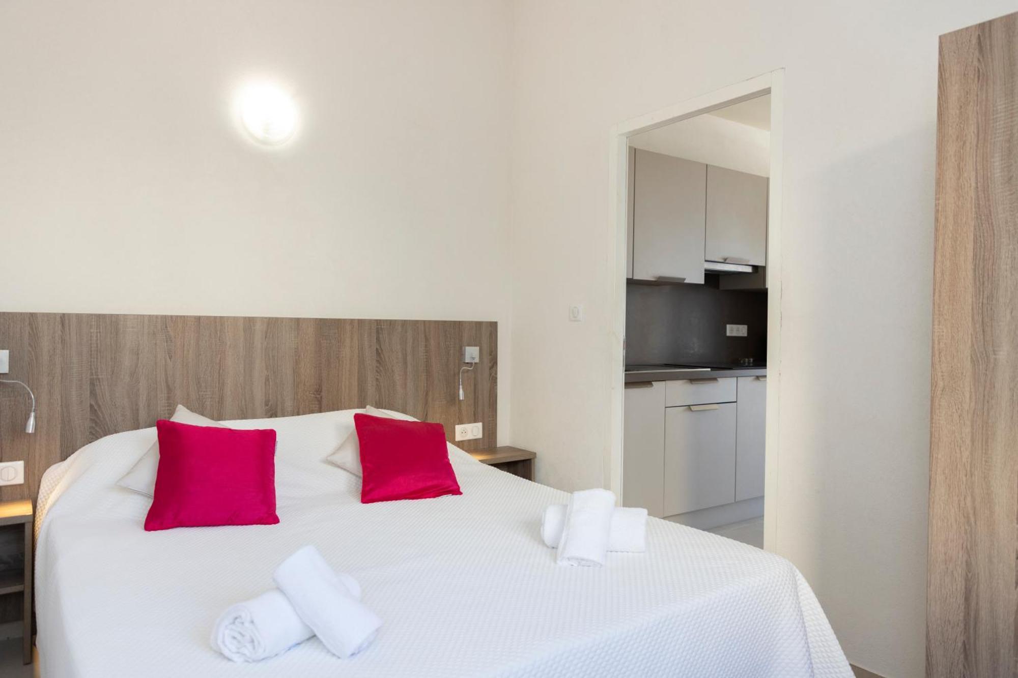 Hotel Et Residence Ta Kladia - Omigna Каржез Екстер'єр фото